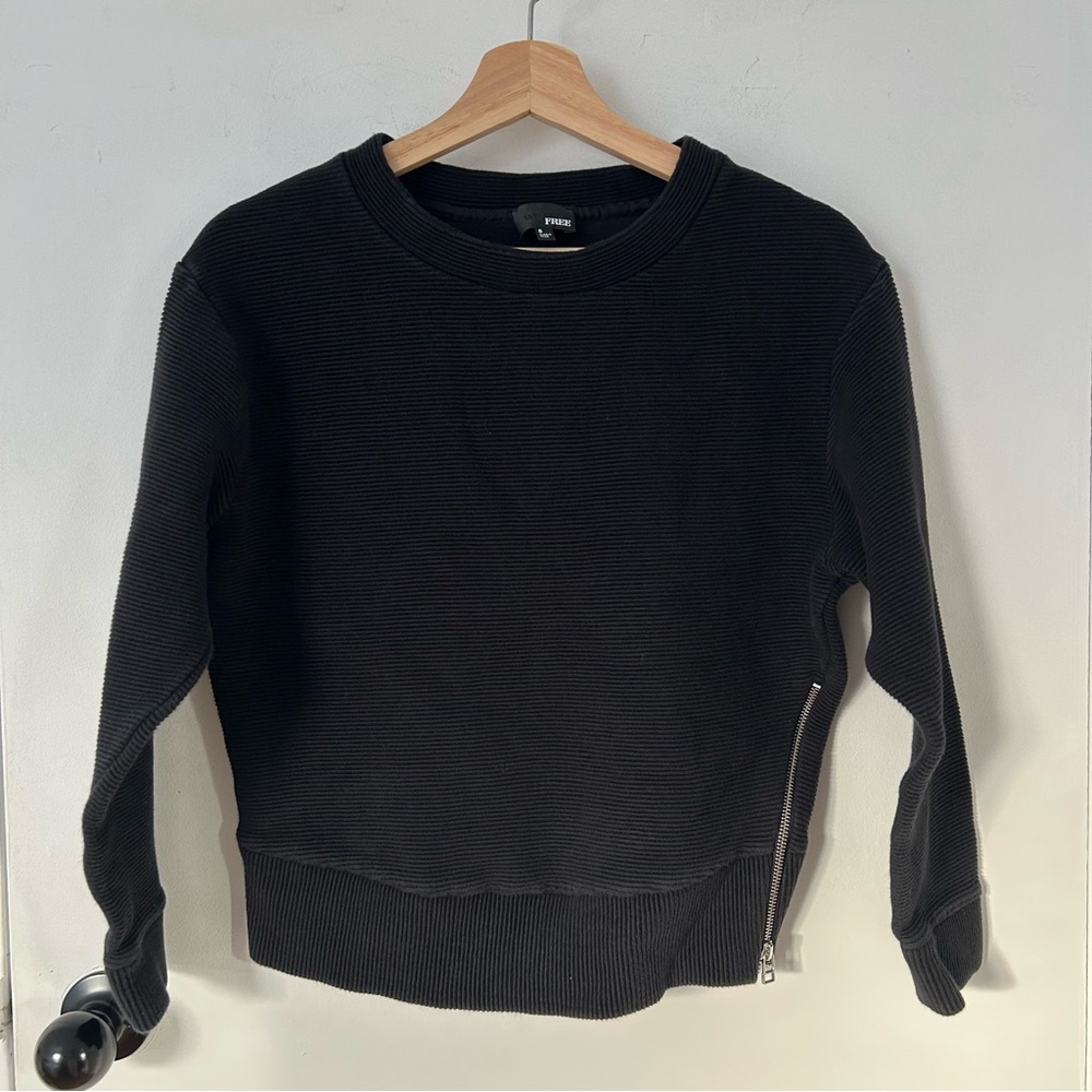 ARITZIA WILFRED FREE BLACK SWEATER SIZE S